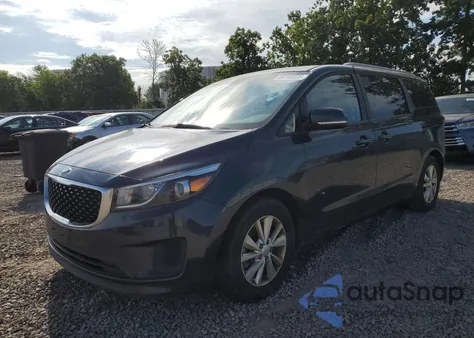 2016 Kia Sedona Lx из США, поврежденный, VIN KNDMB5C19G6161760
